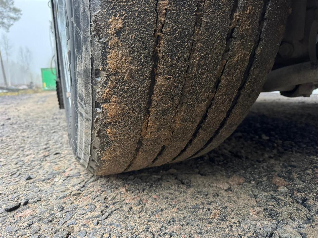 Volvo FH16 Betonikuorma-autot