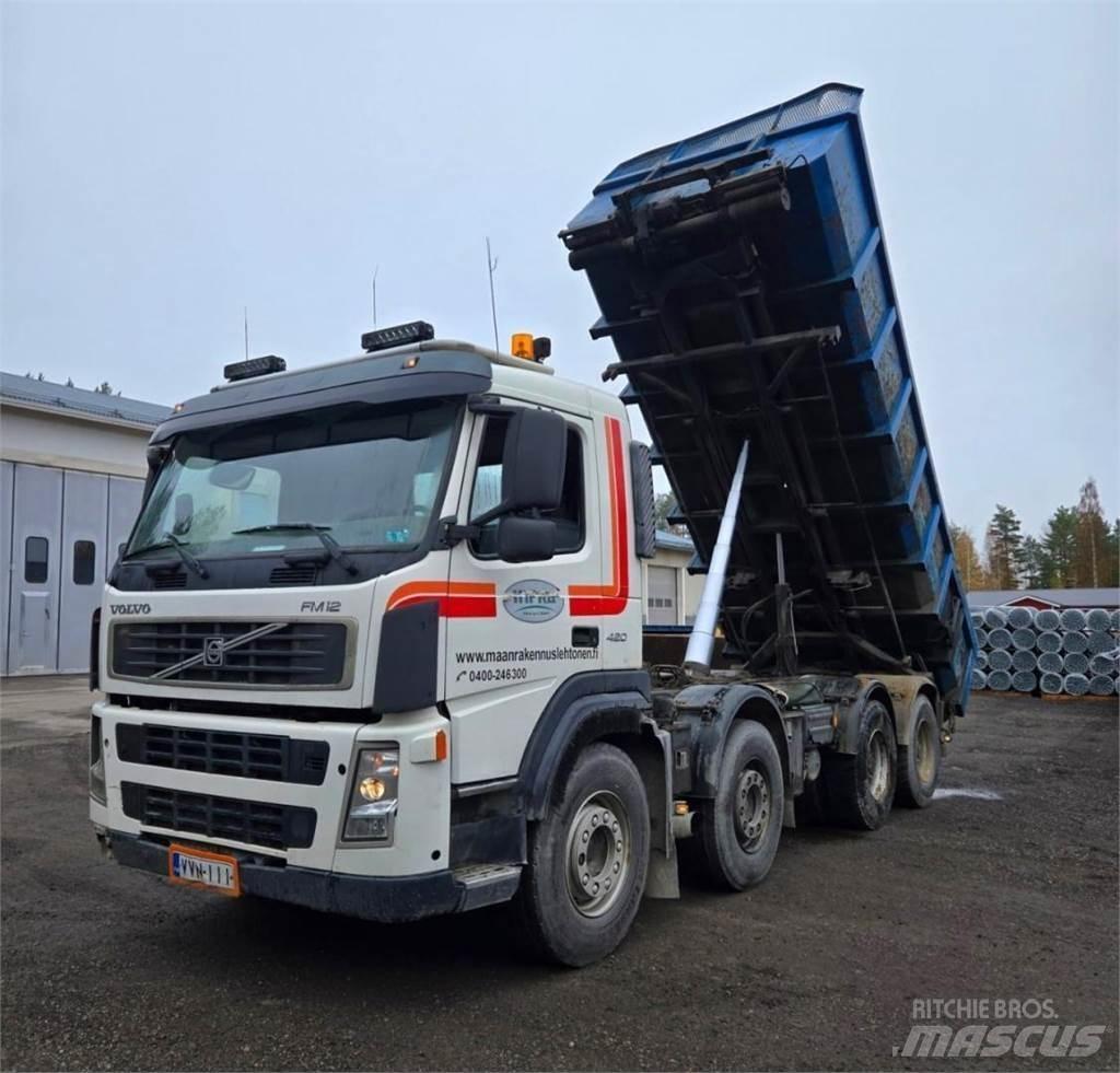 Volvo FM12 8X4 Koukkulava kuorma-autot