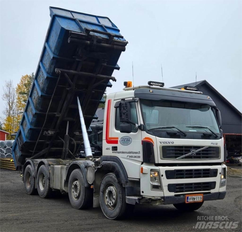 Volvo FM12 8X4 Koukkulava kuorma-autot