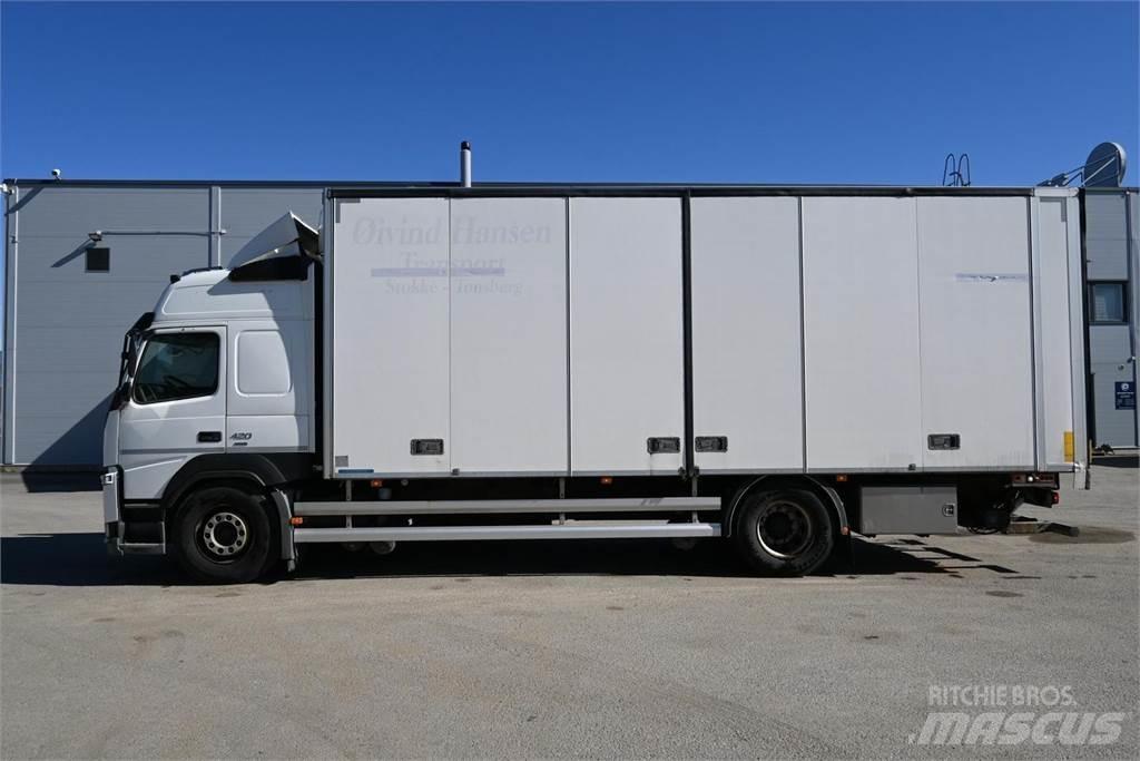 Volvo FM420 4x2 Umpikorikuorma-autot