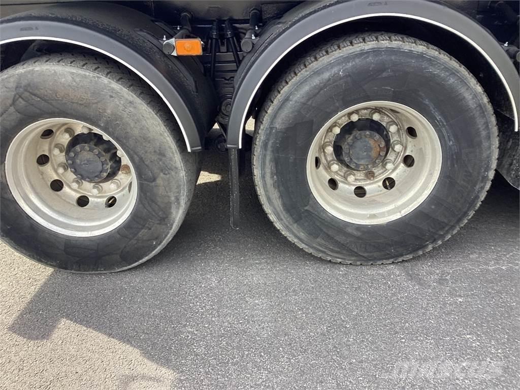 Volvo FMX 540 Sora- ja kippiautot