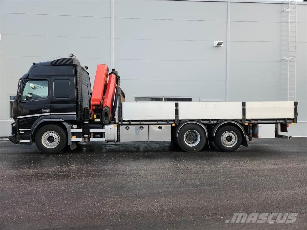 Volvo FMX 6x2 Nosturiautot