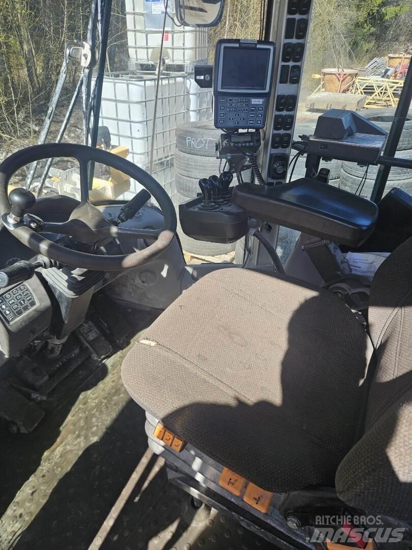 Volvo L 120G Pyöräkuormaajat