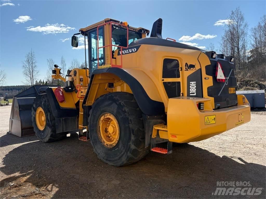 Volvo L 180 H Pyöräkuormaajat