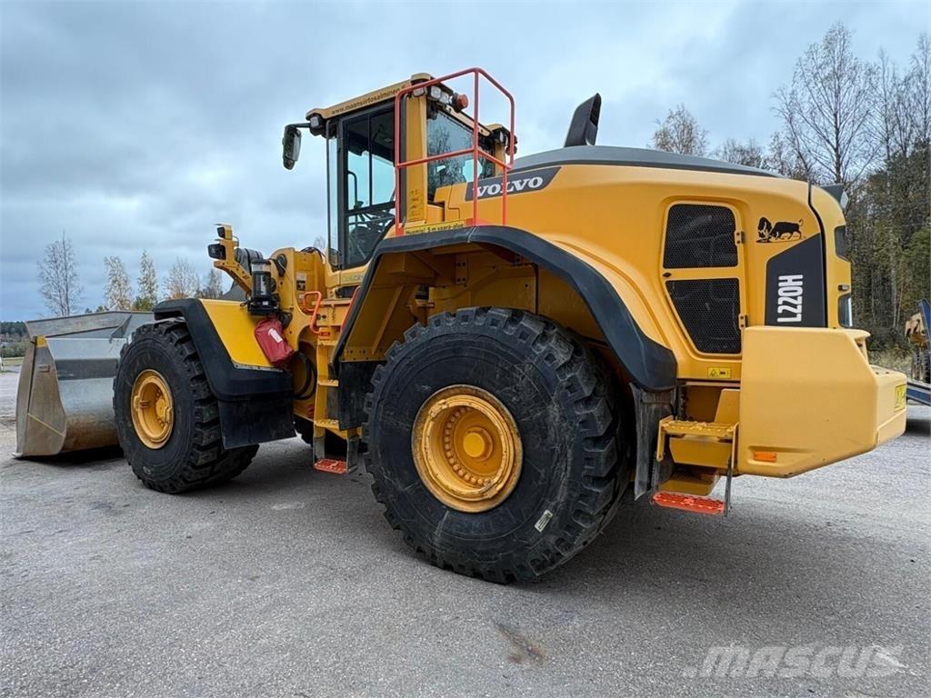 Volvo L 220 H Pyöräkuormaajat