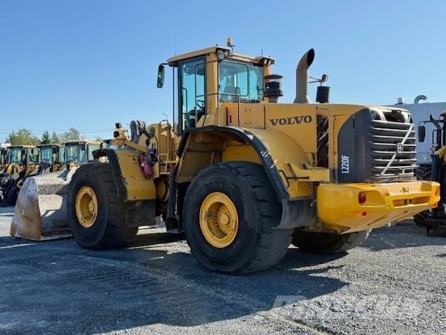 Volvo L220F Pyöräkuormaajat