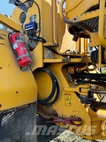 Volvo L220F Pyöräkuormaajat