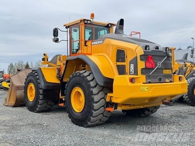Volvo L250H Pyöräkuormaajat