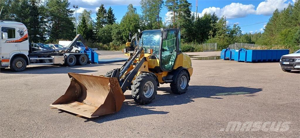 Volvo L25B-P Pyöräkuormaajat