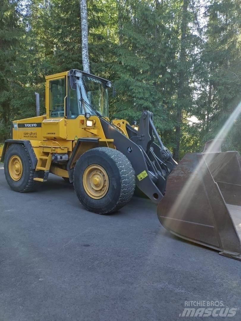 Volvo L90C Pyöräkuormaajat
