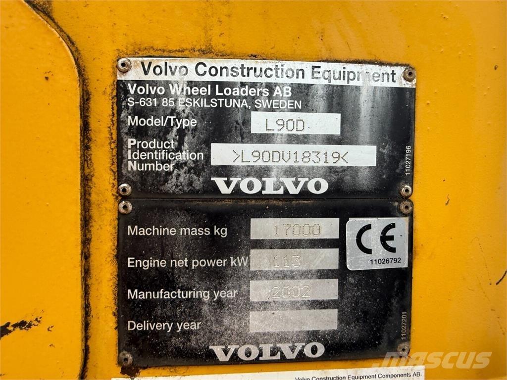 Volvo L90D Pyöräkuormaajat