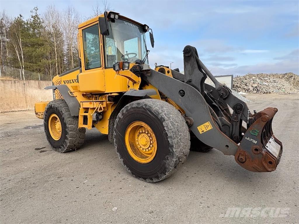 Volvo L90E Pyöräkuormaajat
