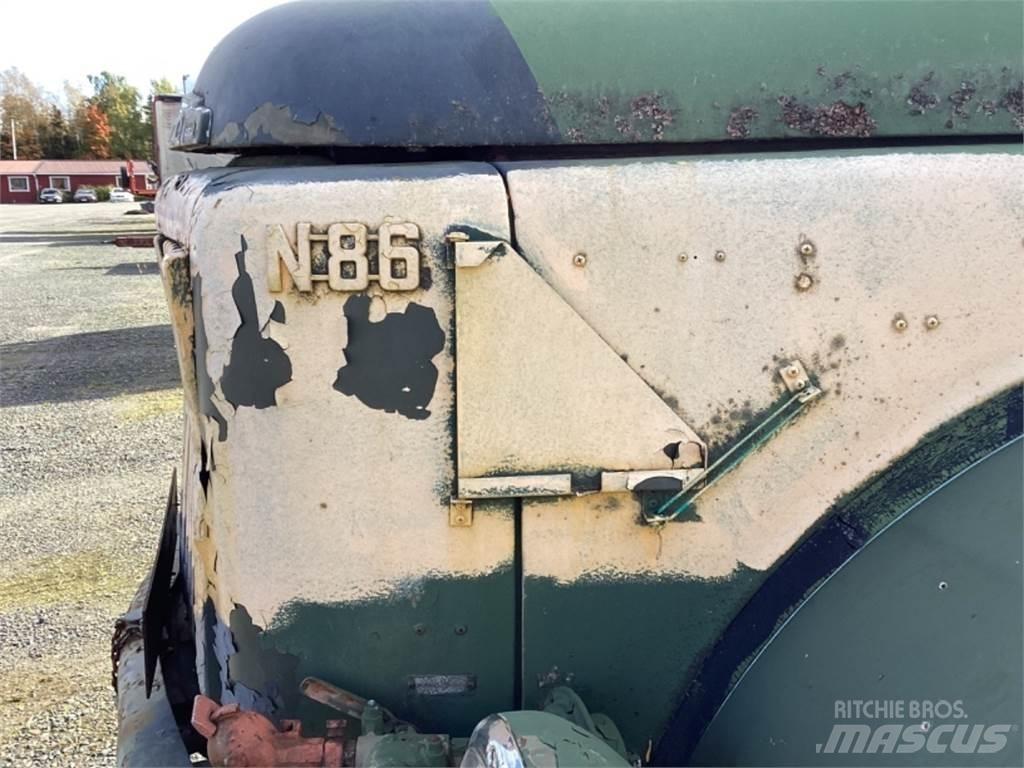 Volvo N 86 Lava-kuorma-autot