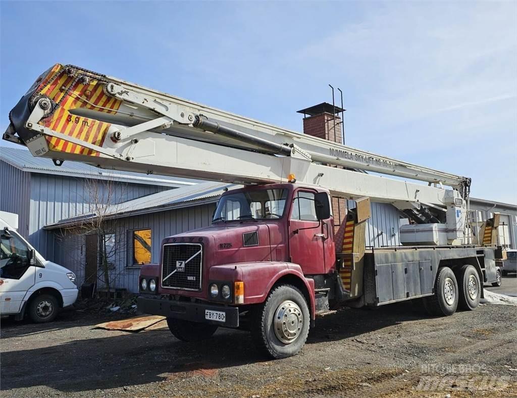 Volvo N7 6x2 Nosturiautot