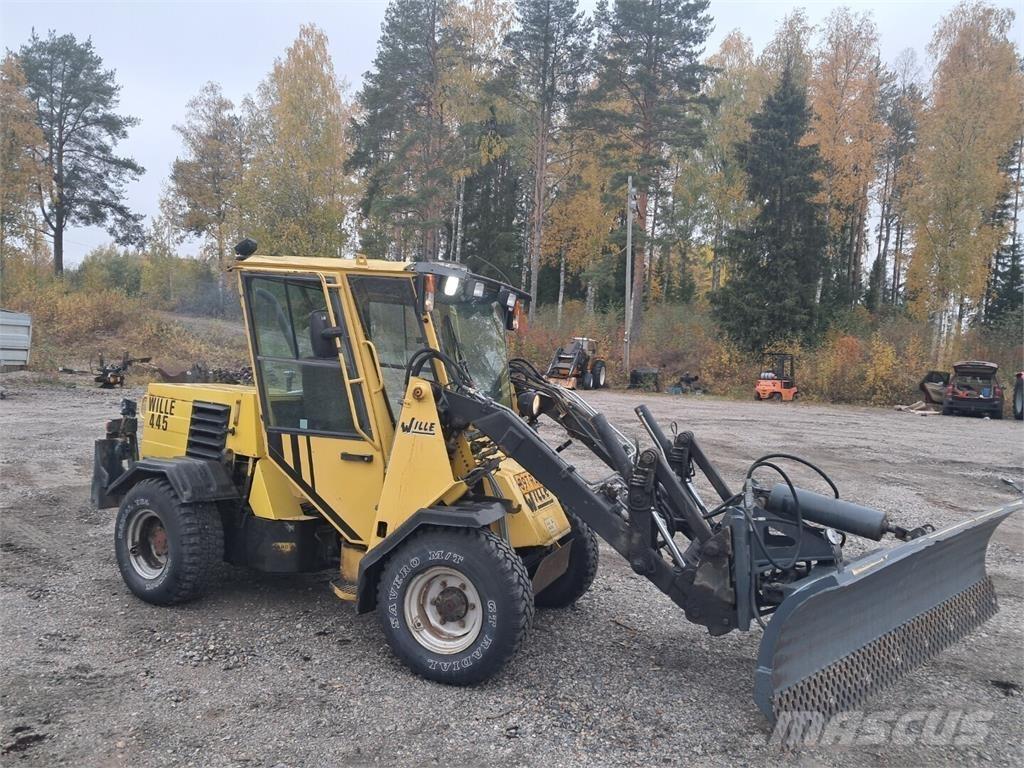 Wille 445 Pienkuormaajat