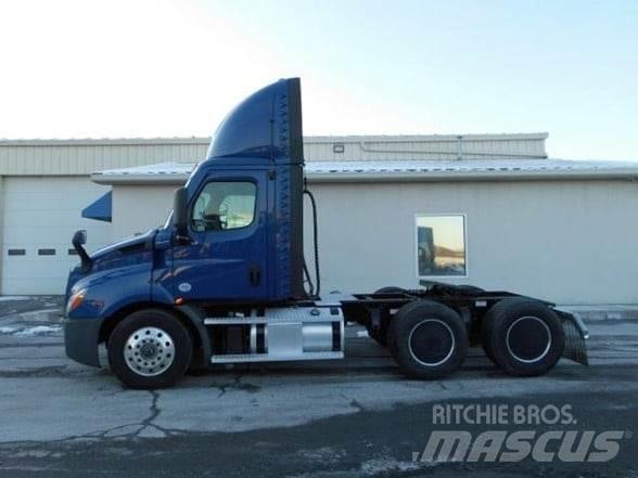 Freightliner CASCADIA 116 Vetopöytäautot