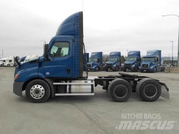Freightliner CASCADIA 116 Vetopöytäautot