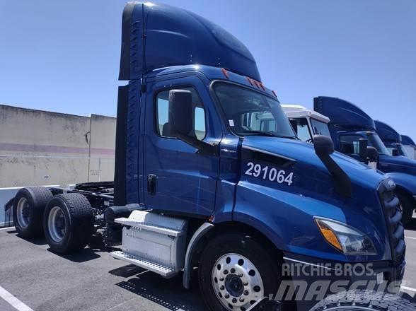Freightliner CASCADIA 116 Vetopöytäautot