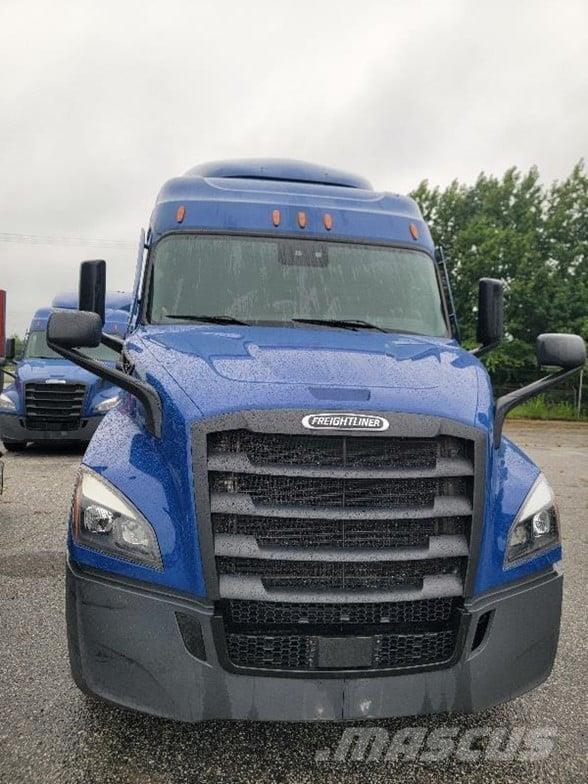 Freightliner CASCADIA 116 Vetopöytäautot
