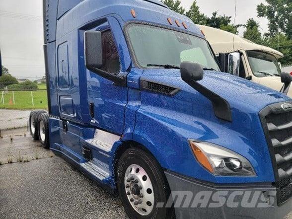 Freightliner CASCADIA 116 Vetopöytäautot