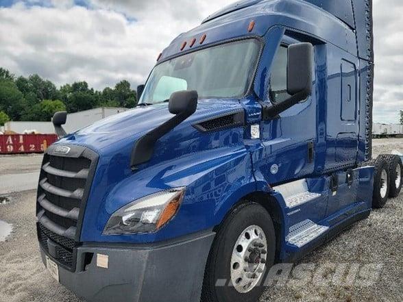 Freightliner CASCADIA 116 Vetopöytäautot