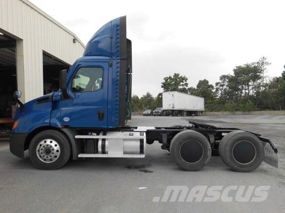 Freightliner CASCADIA 116 Vetopöytäautot