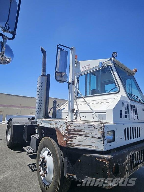 Kalmar OTTAWA 4X2 OFF-ROAD Terminaalitraktorit