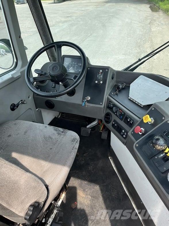 Kalmar OTTAWA T2 Terminaalitraktorit