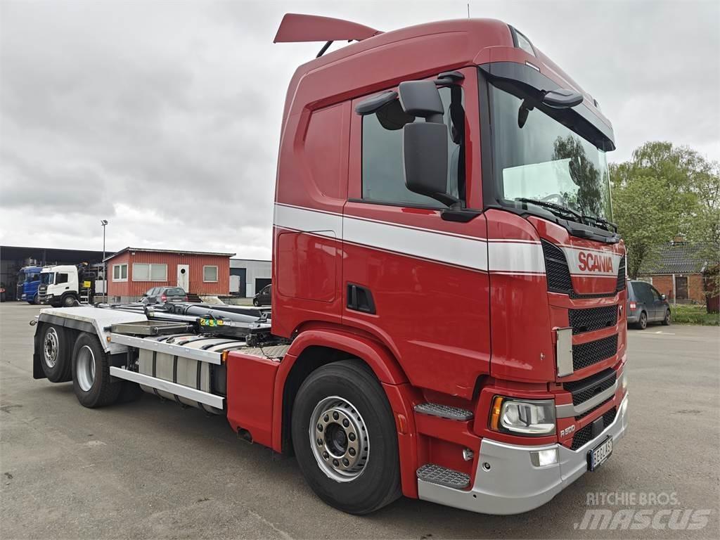 Scania R500 Koukkulava kuorma-autot