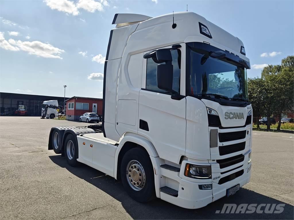 Scania R540 Vetopöytäautot