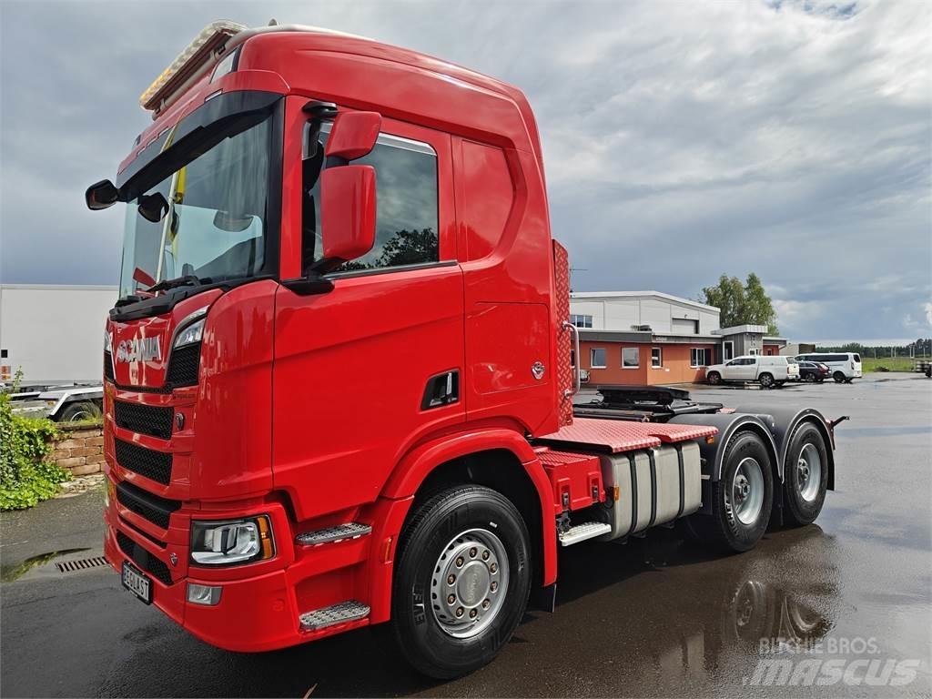 Scania R580 Vetopöytäautot