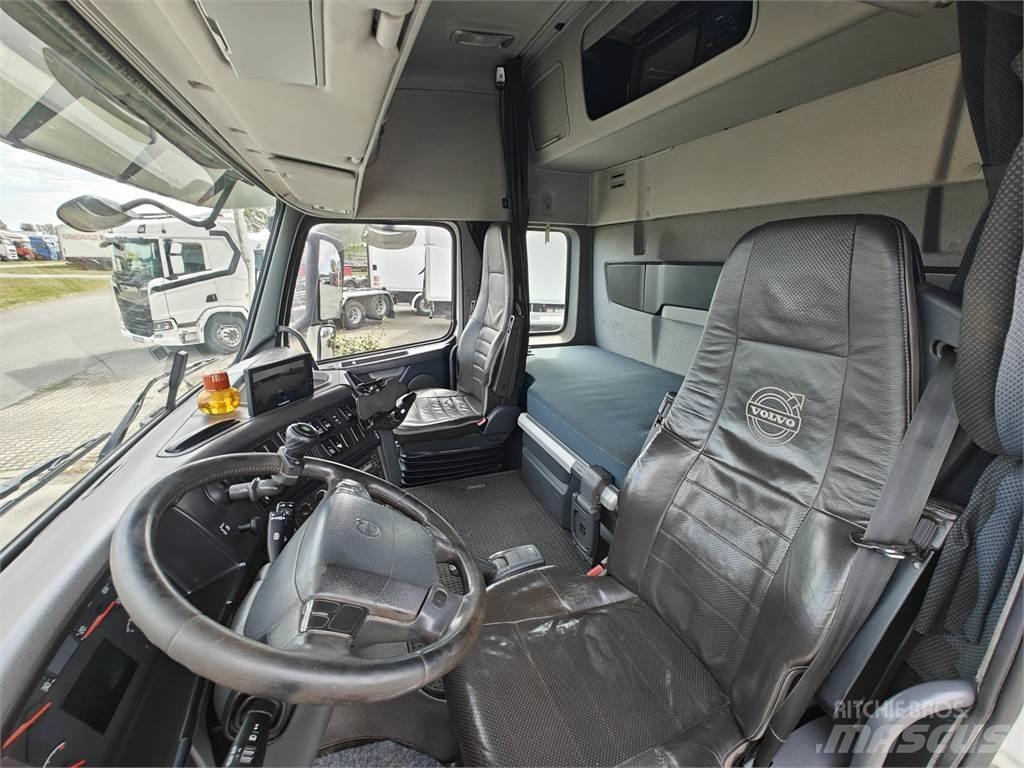Volvo FH540 Koukkulava kuorma-autot