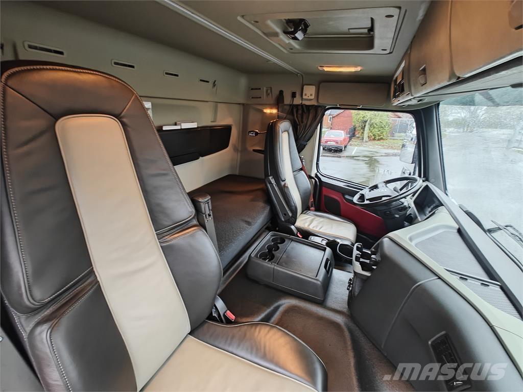 Volvo FM330 Umpikorikuorma-autot