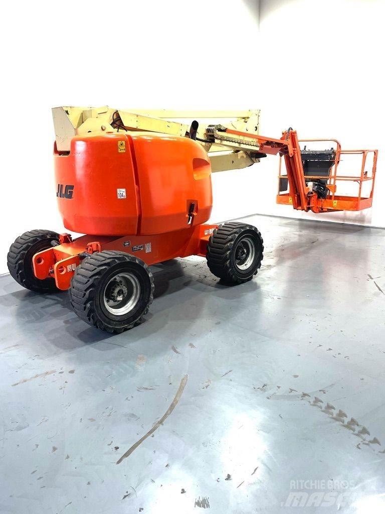JLG 450AJ Kuukulkijat