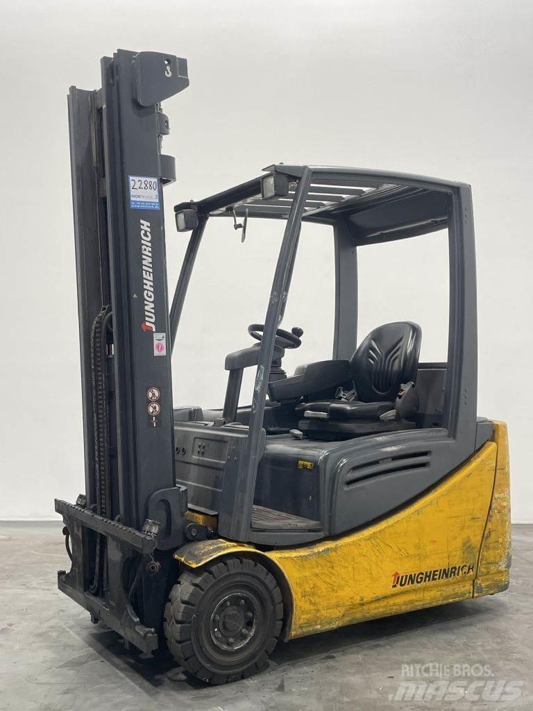 Jungheinrich EFG 216 Sähkötrukit