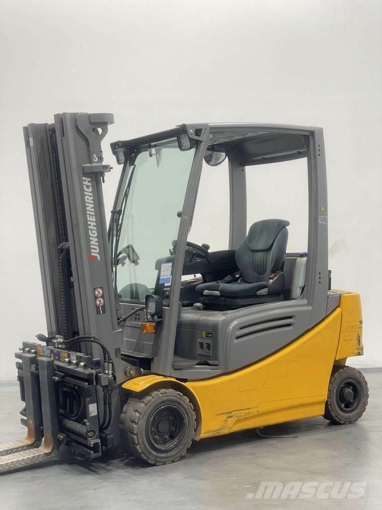 Jungheinrich EFG 320 Sähkötrukit