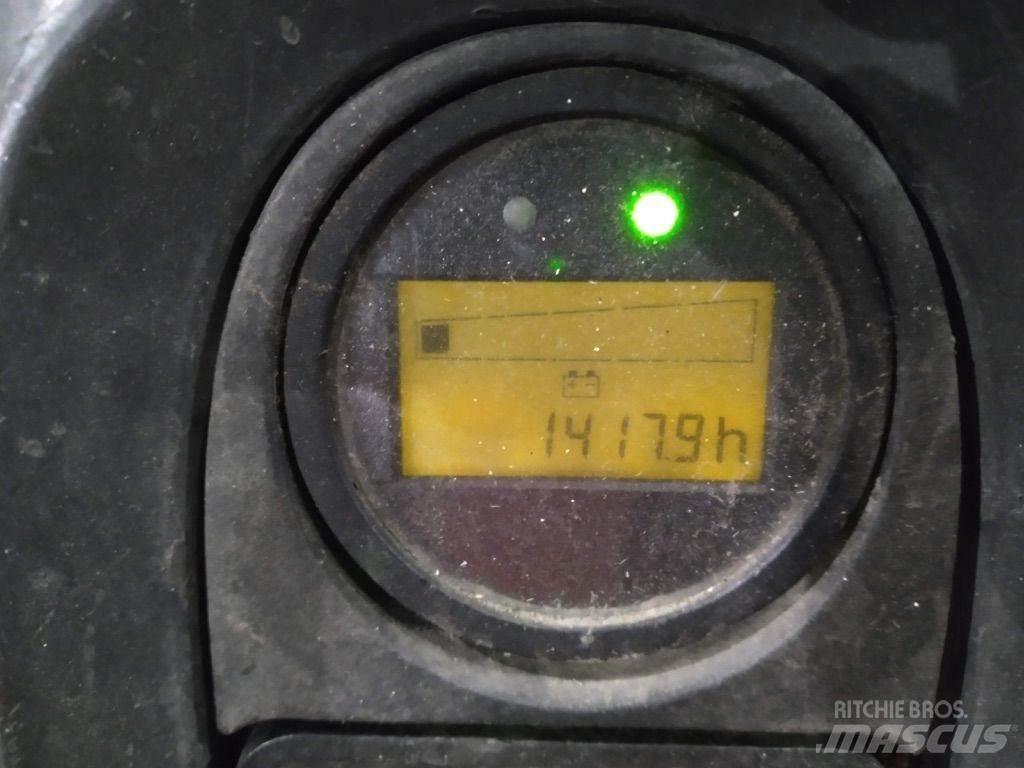 Linde D08-1160 Käyden ajettavat pinoamistrukit