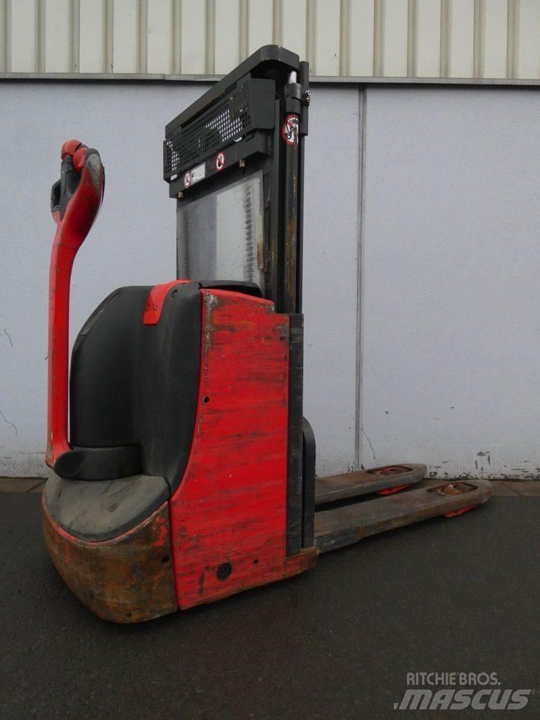 Linde D08-1160 Käyden ajettavat pinoamistrukit