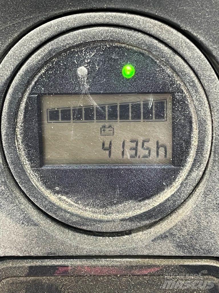 Linde D08-1160 Käyden ajettavat pinoamistrukit