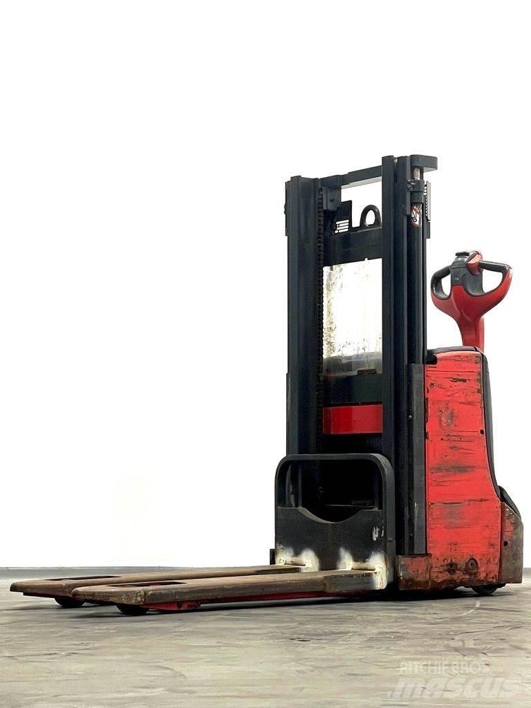 Linde D08-1160 Käyden ajettavat pinoamistrukit