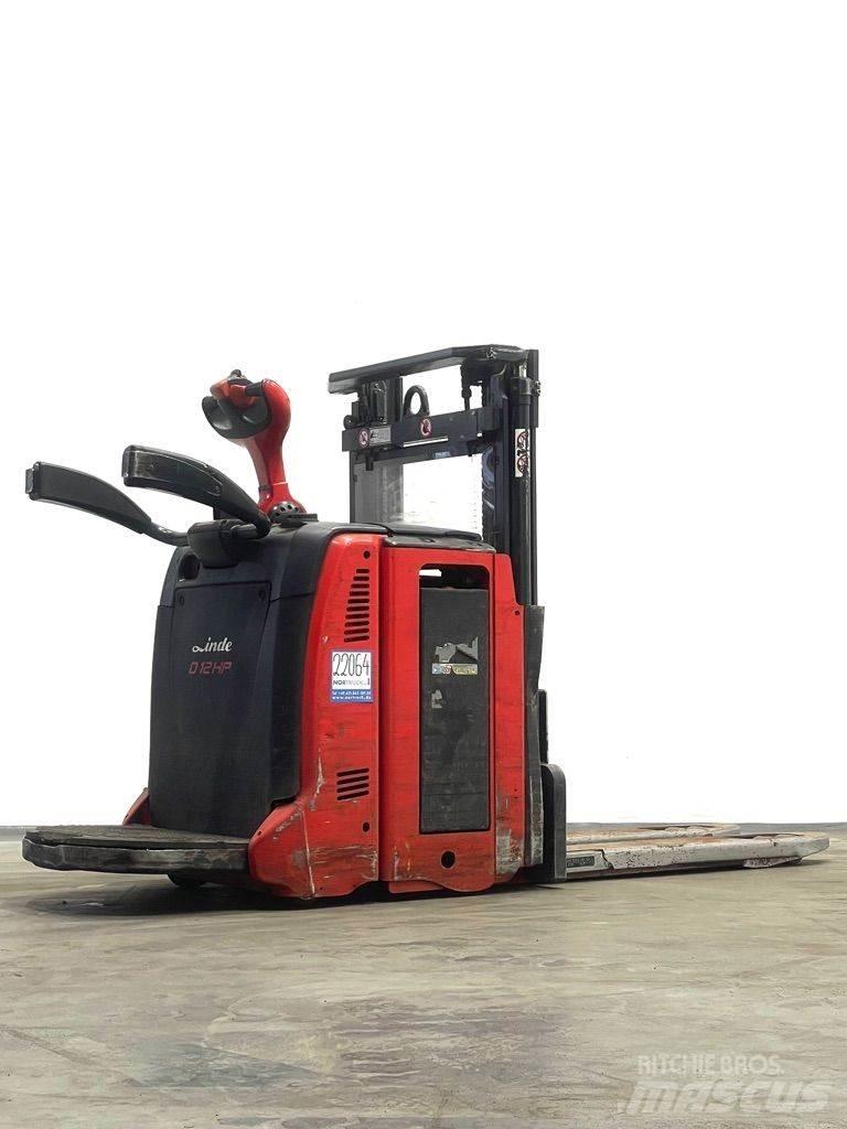 Linde D12HPAP-133 Käyden ajettavat pinoamistrukit