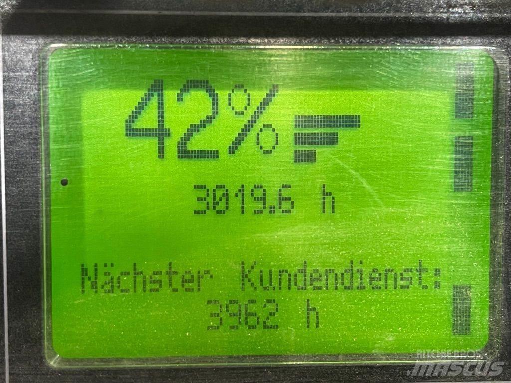 Linde D12HPSP-133 Käyden ajettavat pinoamistrukit