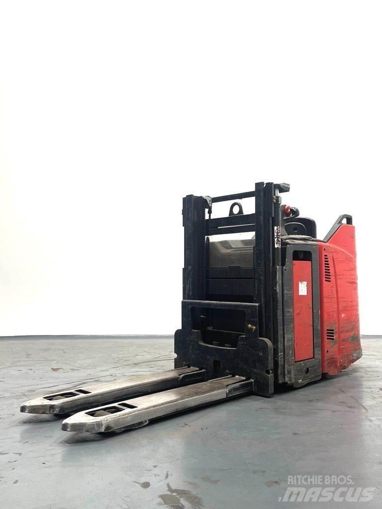 Linde D12HPSP-133 Käyden ajettavat pinoamistrukit