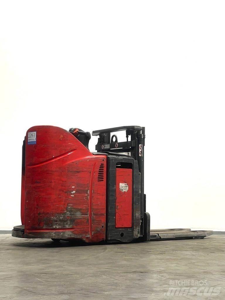 Linde D12HPSP-133 Käyden ajettavat pinoamistrukit