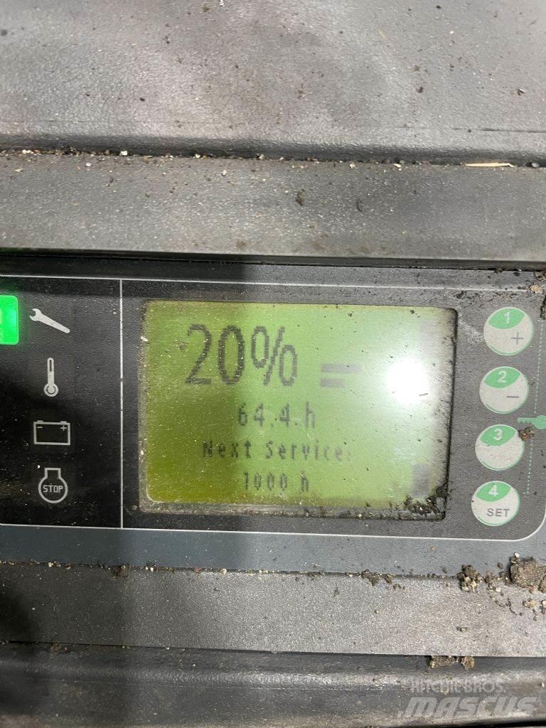 Linde D12SP-133 Käyden ajettavat pinoamistrukit