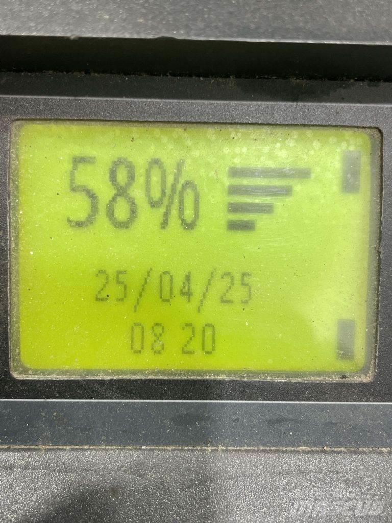 Linde D12SPHP-133 Käyden ajettavat pinoamistrukit