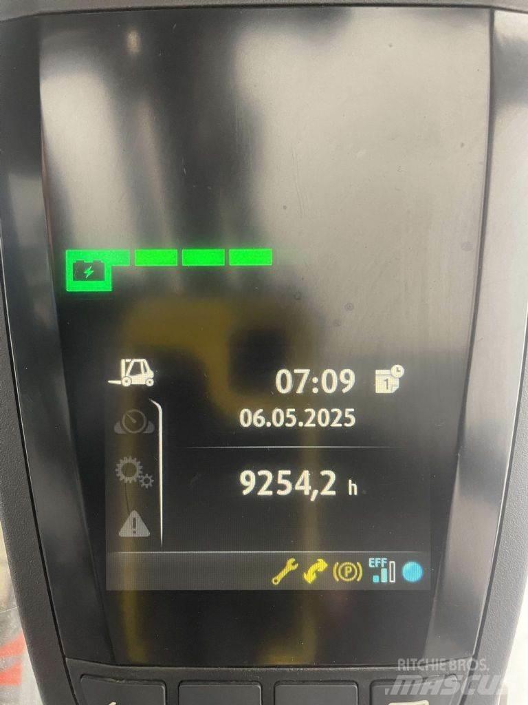 Linde E30L-01-387 Sähkötrukit