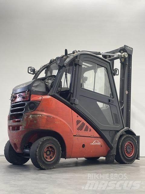 Linde H30T-01 393 Nestekaasutrukit