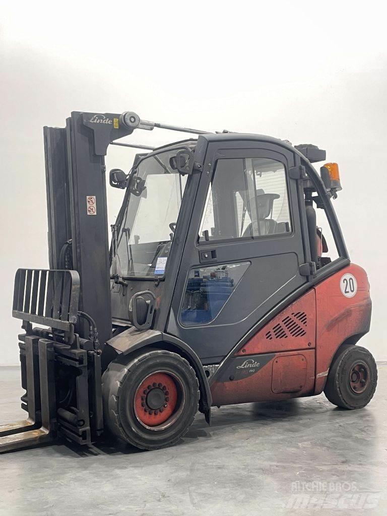 Linde H30T-02-393 Nestekaasutrukit