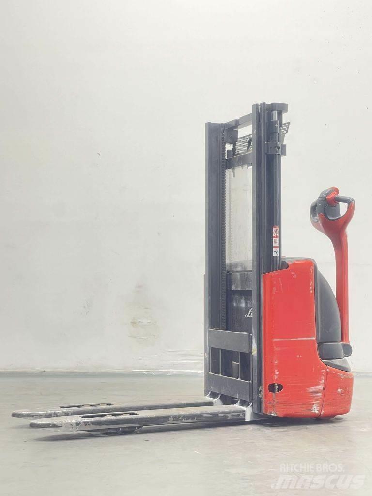 Linde L10B-1172 Käyden ajettavat pinoamistrukit